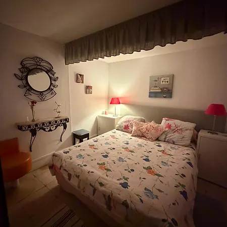 Charming Fisherman's House, 15-min Walk To The Apartman