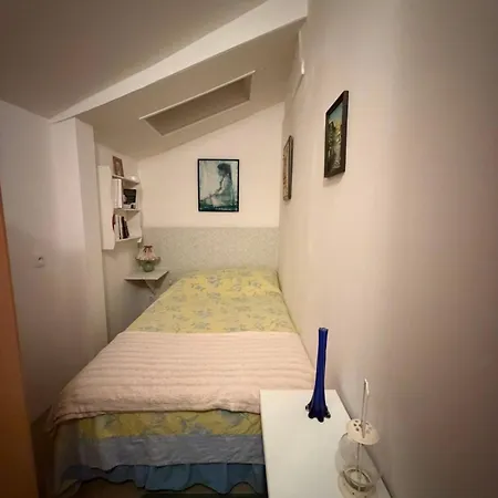 Charming Fisherman's House, 15-min Walk To The Apartman *